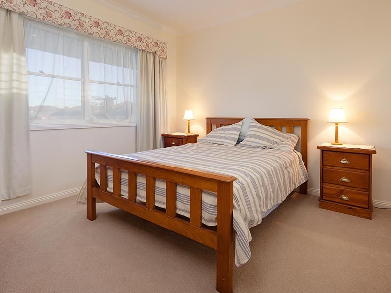 19 BREWER DRIVE, Wodonga VIC 3690