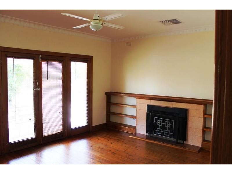 14 TOWER STREET, Wodonga VIC 3690