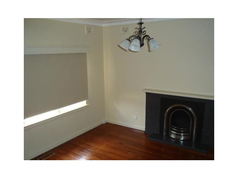 38 THOMAS MITCHELL DRIVE, Wodonga VIC 3690