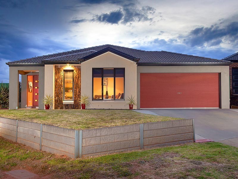 27 LIGHTWOOD DRIVE, Wodonga VIC 3690