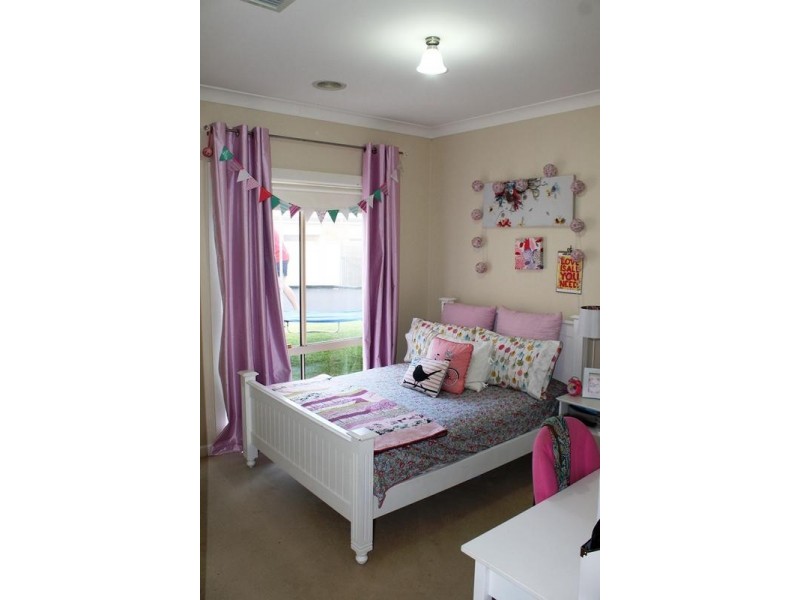 5 WILLOUGHBY AVENUE, Wodonga VIC 3690