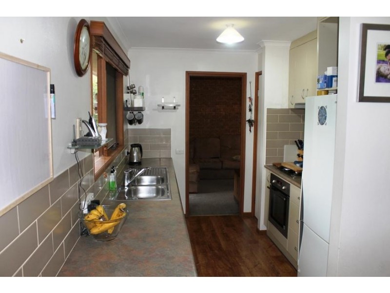 5 MARIE DRIVE, Wodonga VIC 3690