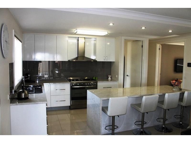 24 MAYGAR AVENUE, Wodonga VIC 3690