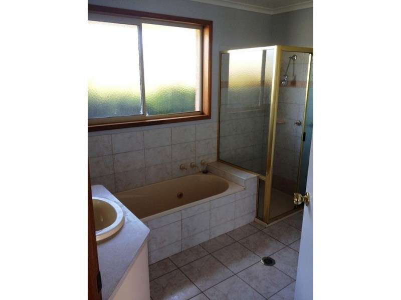 23 SEVERIN COURT, Thurgoona NSW 2640