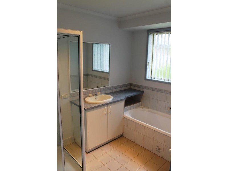 1 SLICE COURT, Wodonga VIC 3690
