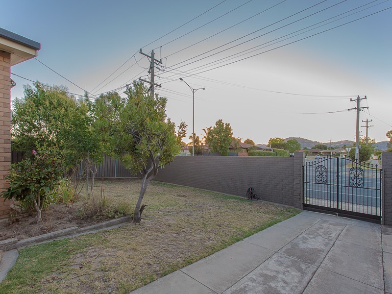 30 MELROSE DRIVE, Wodonga VIC 3690