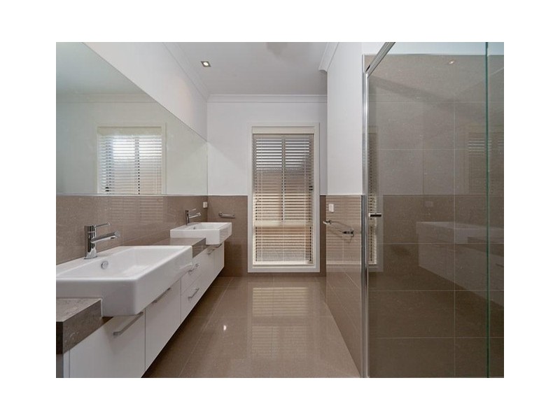 5 STANGER COURT, Wodonga VIC 3690