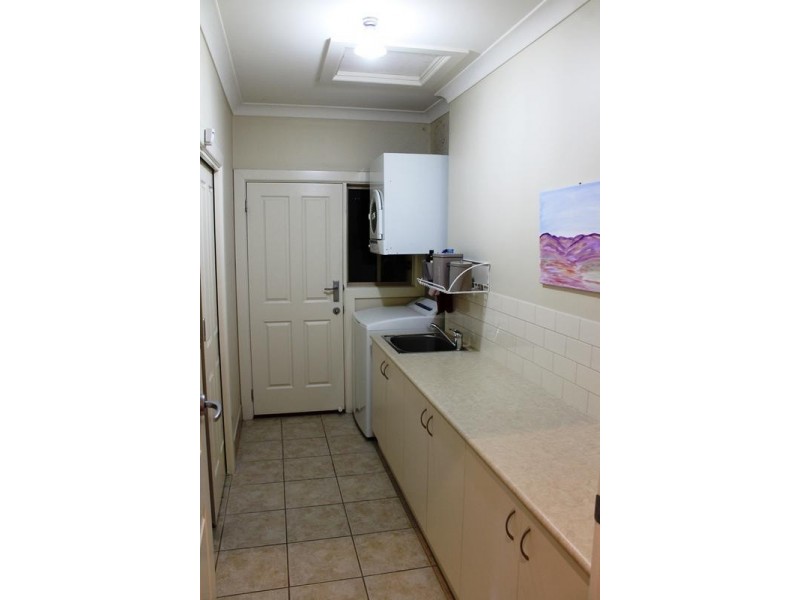 5 WILLOUGHBY AVENUE, Wodonga VIC 3690