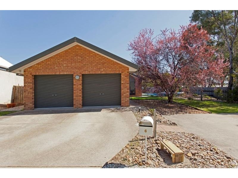 6 BENT PLACE, Wodonga VIC 3690