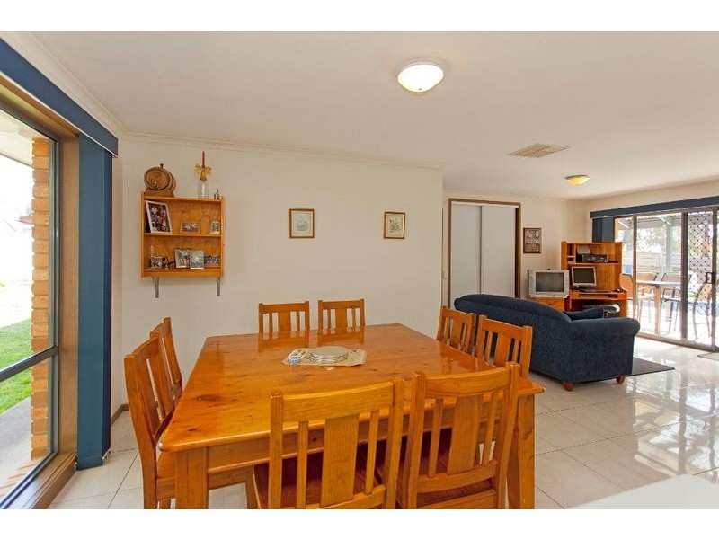 6 BENT PLACE, Wodonga VIC 3690