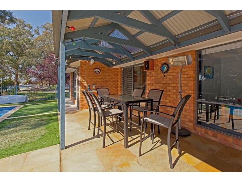 6 BENT PLACE, Wodonga VIC 3690