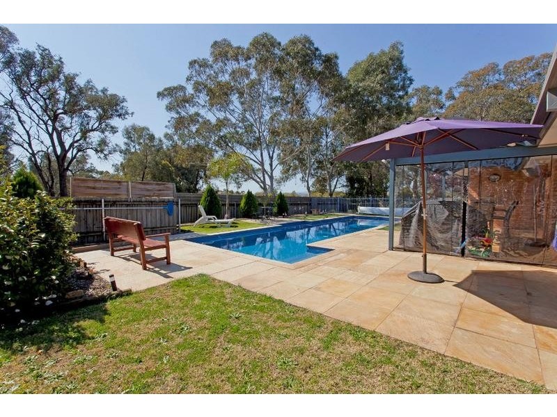 6 BENT PLACE, Wodonga VIC 3690