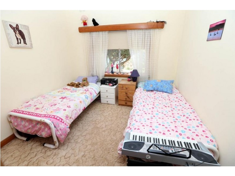 615 READ PLACE, Albury NSW 2640