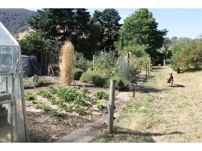 2179 BEECHWORTH WODONGA ROAD, Wodonga VIC 3690