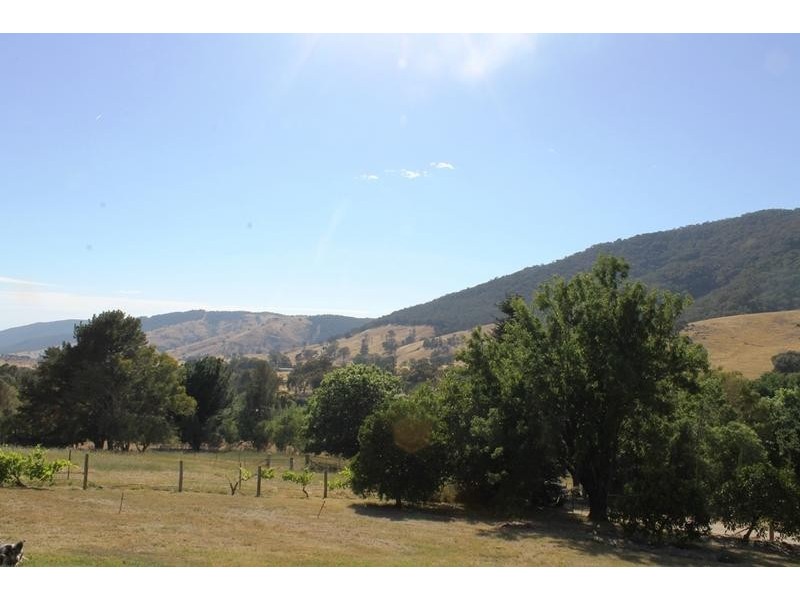 2179 BEECHWORTH WODONGA ROAD, Wodonga VIC 3690