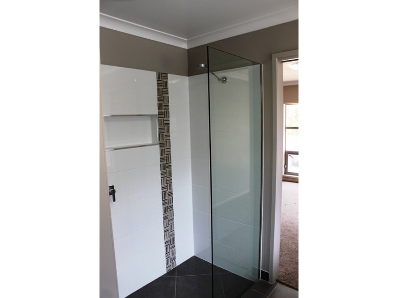 29 WHITELEY CIRCUIT, Baranduda VIC 3691