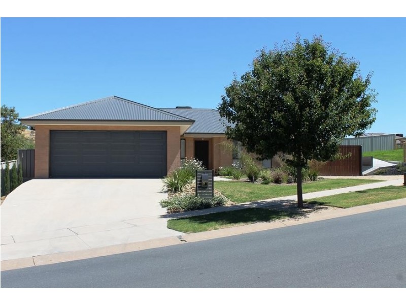 1 INNISBROOK AVENUE, Wodonga VIC 3690