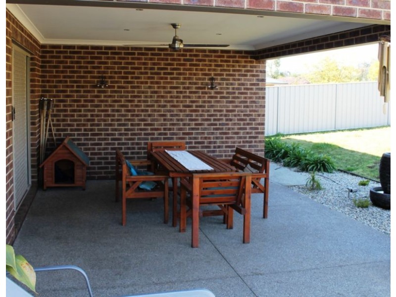 131 DE KERILLEAU DRIVE, Wodonga VIC 3690