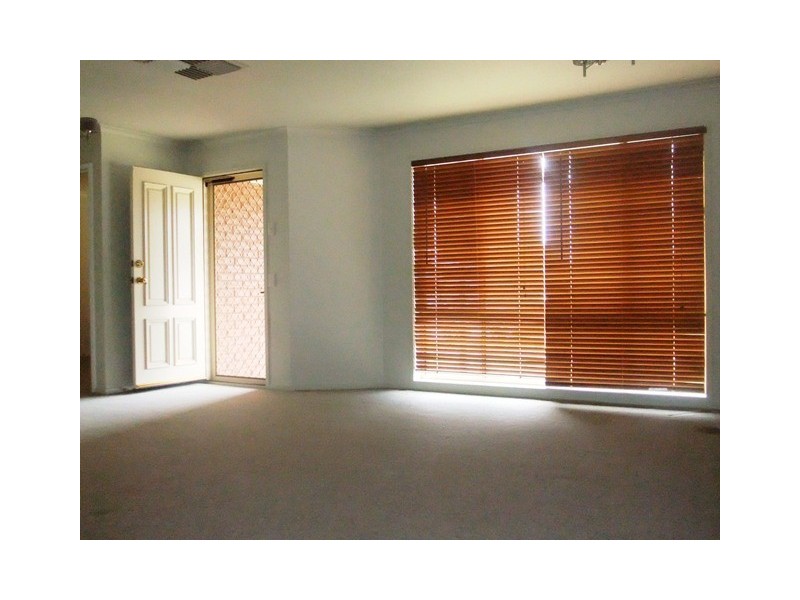 6 FLAX STREET, Baranduda VIC 3691