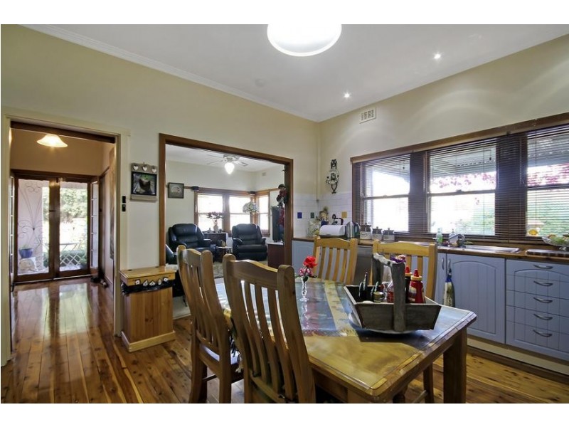 19 BURNLEY STREET, Wodonga VIC 3690