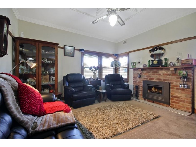 19 BURNLEY STREET, Wodonga VIC 3690
