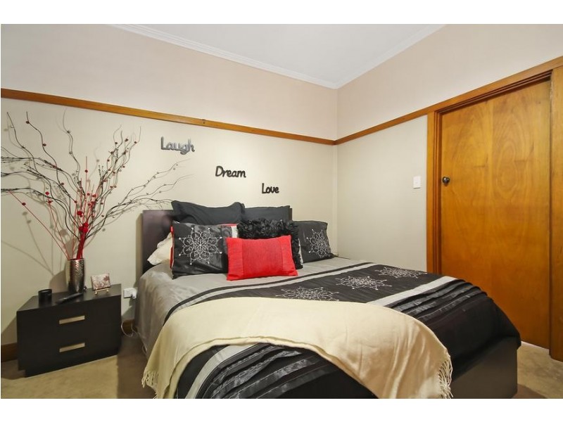 19 BURNLEY STREET, Wodonga VIC 3690
