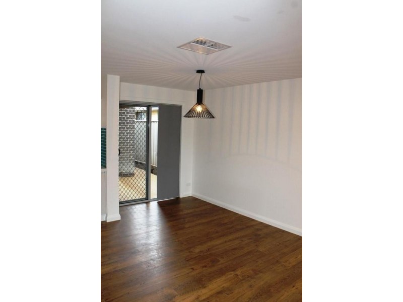 83 JARACARANDA STREET, Albury NSW 2640