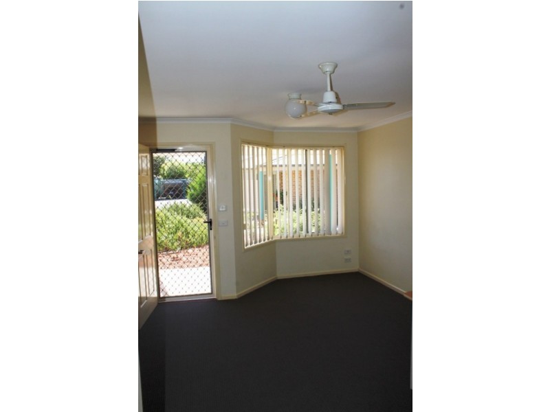 10/2 HANLON COURT, Wodonga VIC 3690