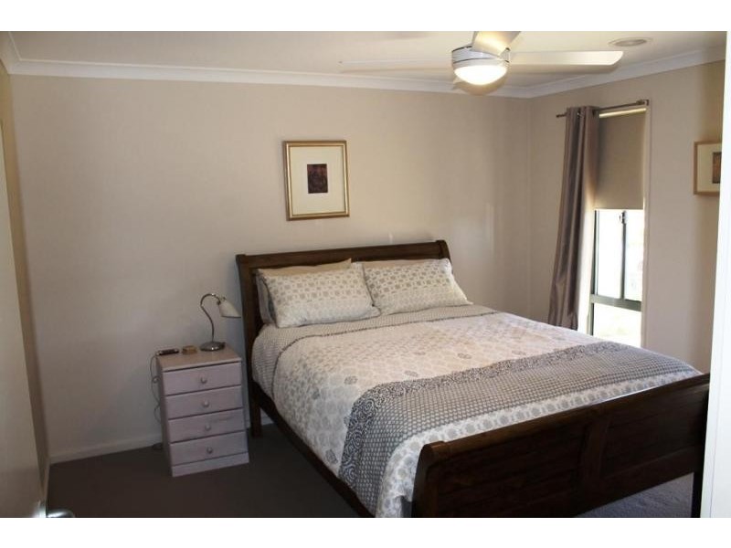 43 KELLIHER AVENUE, Wodonga VIC 3690