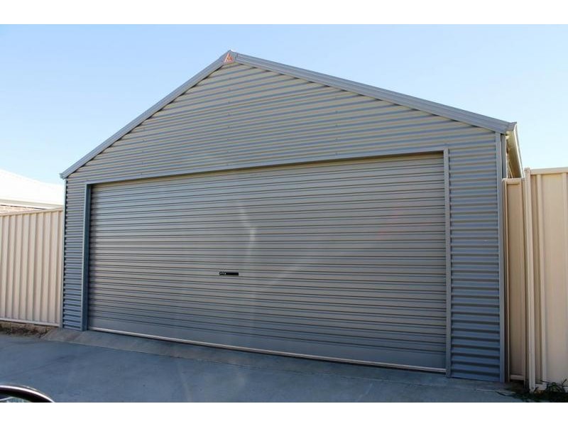 43 KELLIHER AVENUE, Wodonga VIC 3690