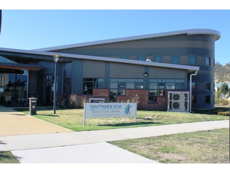 43 KELLIHER AVENUE, Wodonga VIC 3690
