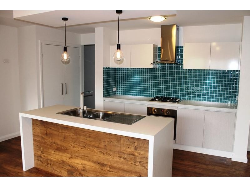 83 JARACARANDA STREET, Albury NSW 2640