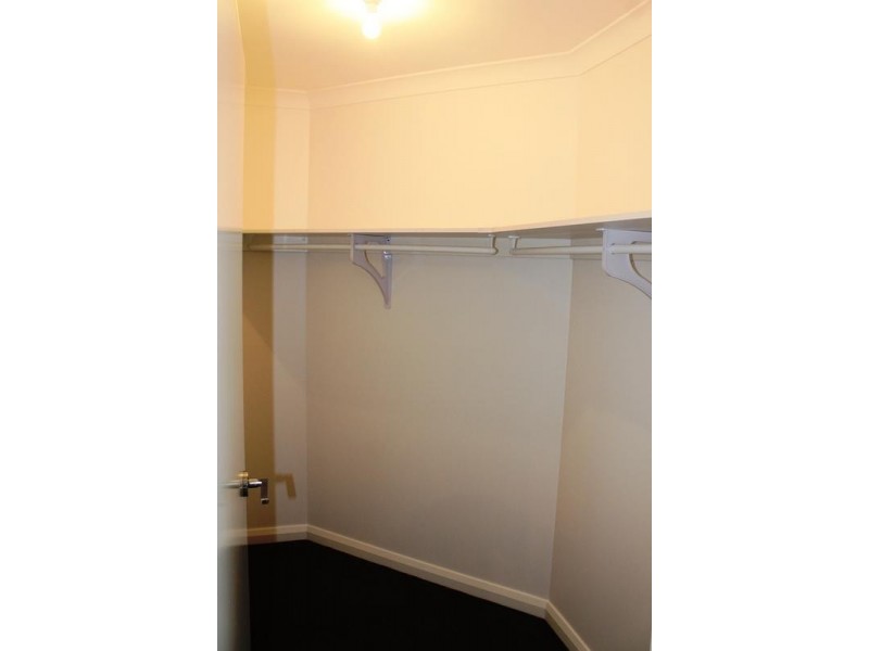 83 JARACARANDA STREET, Albury NSW 2640