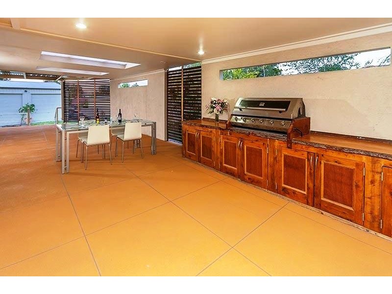 8 PATTERSON AVENUE, Baranduda VIC 3691