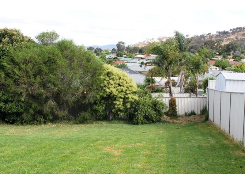 2 SWIFT COURT, Wodonga VIC 3690