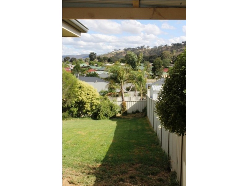 2 SWIFT COURT, Wodonga VIC 3690