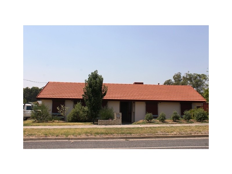 76 TRUDEWIND ROAD, Wodonga VIC 3690