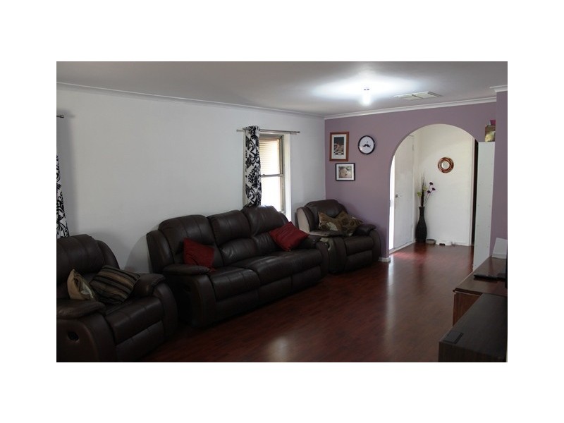 76 TRUDEWIND ROAD, Wodonga VIC 3690