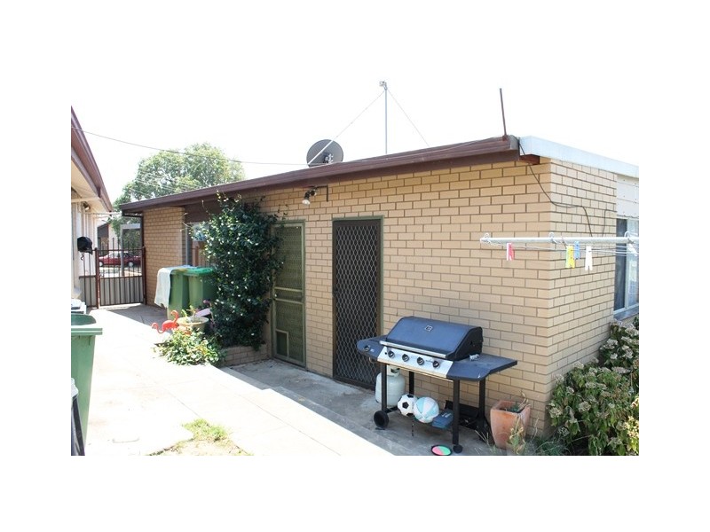 76 TRUDEWIND ROAD, Wodonga VIC 3690