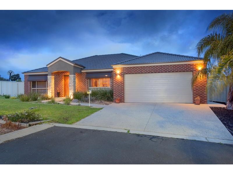 131 DE KERILLEAU DRIVE, Wodonga VIC 3690