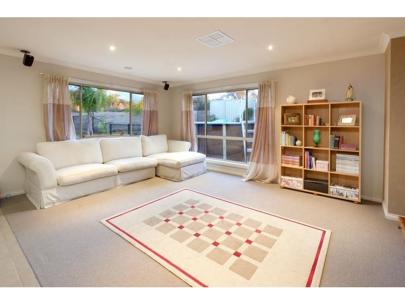 131 DE KERILLEAU DRIVE, Wodonga VIC 3690