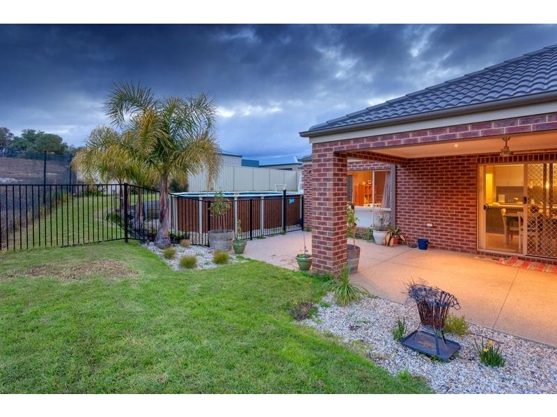 131 DE KERILLEAU DRIVE, Wodonga VIC 3690