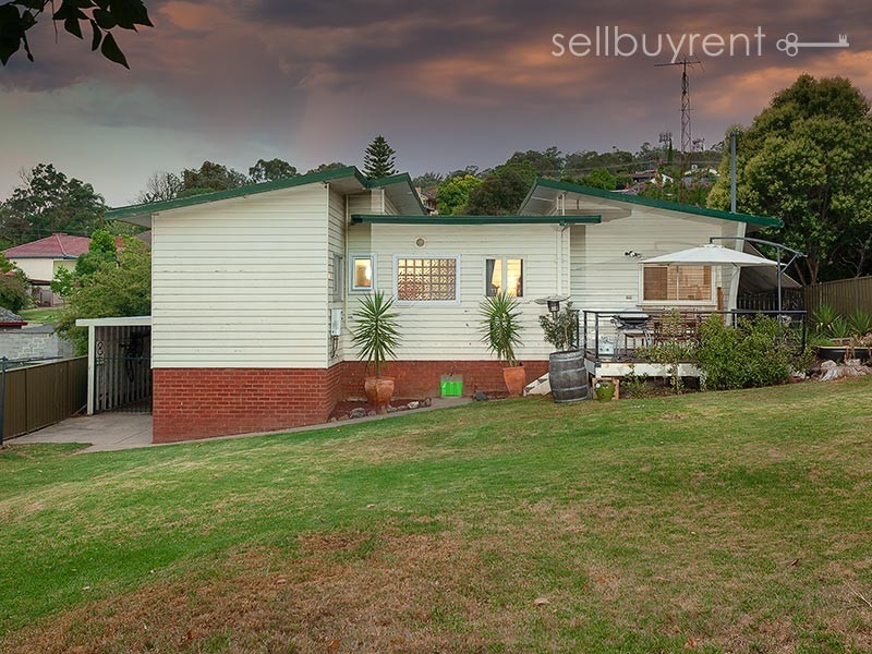 387 ALANA STREET, Albury NSW 2640
