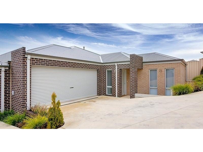 3/2A WARWICK ROAD, Wodonga VIC 3690