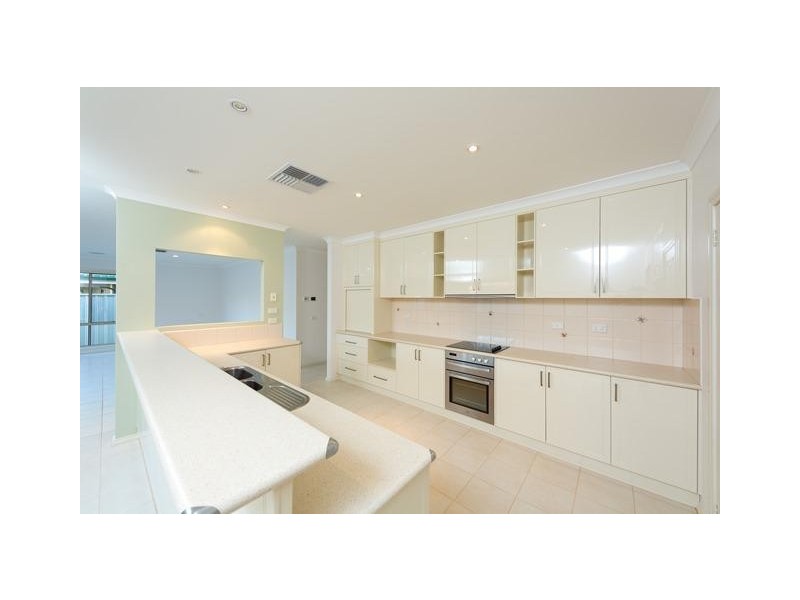 2 BIRKDALE TERRACE, Wodonga VIC 3690