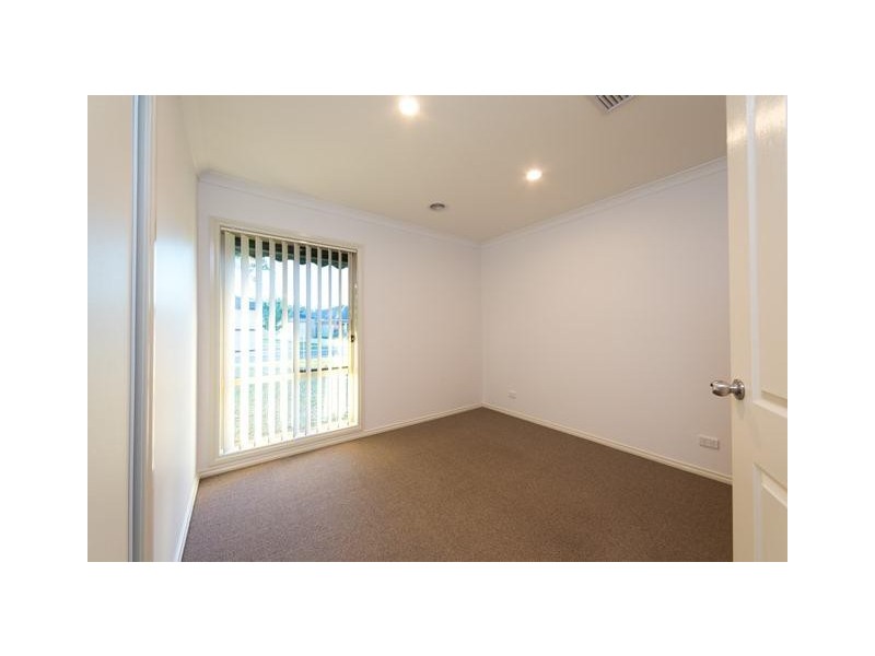 2 BIRKDALE TERRACE, Wodonga VIC 3690