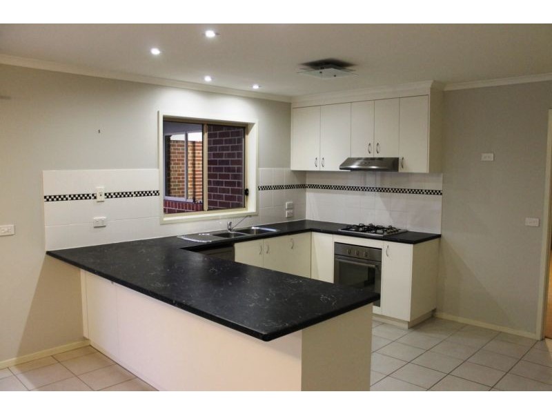 5 FUSSELL COURT, Wodonga VIC 3690