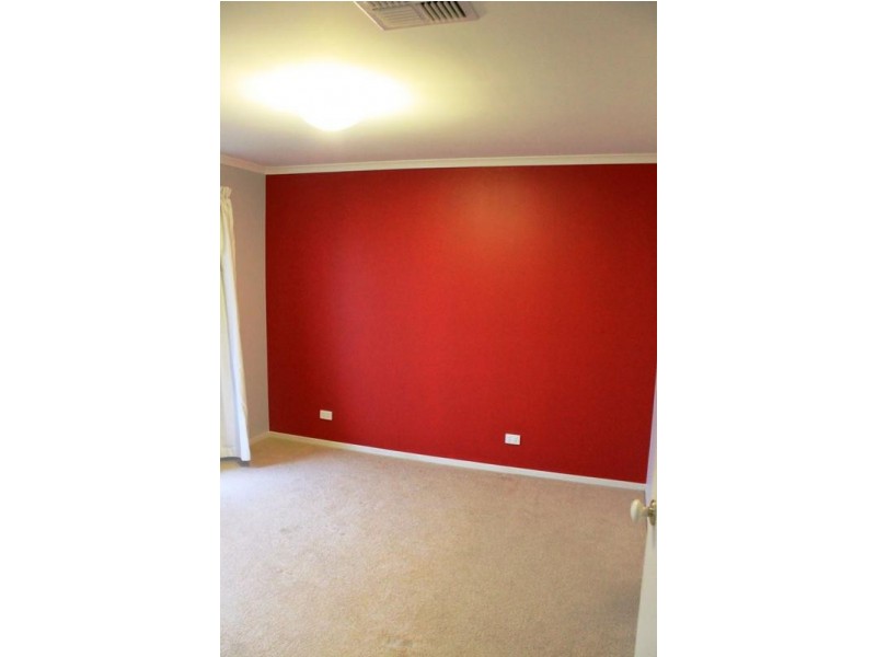 5 FUSSELL COURT, Wodonga VIC 3690