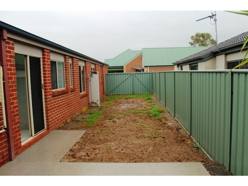 5 FUSSELL COURT, Wodonga VIC 3690