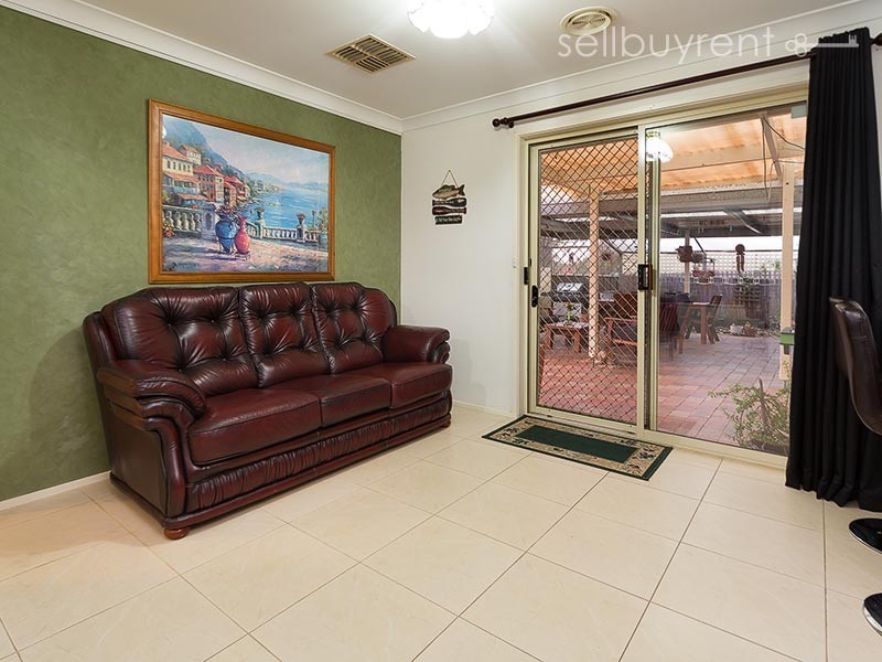 33 WARE AVENUE, Wodonga VIC 3690